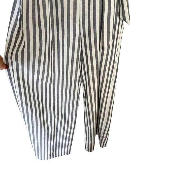 BLUSH J Striped Jumpsuit Blue White Chambray Sleeveless Belted Crop Medium EUC - Picture 6 of 10